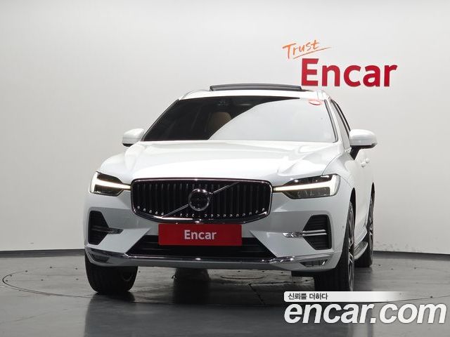 Volvo XC60 2023 — фото 3