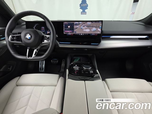 BMW 5 Series 2024 — фото 10