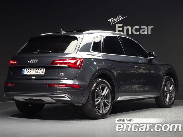 Audi Q5 2022 — фото 2