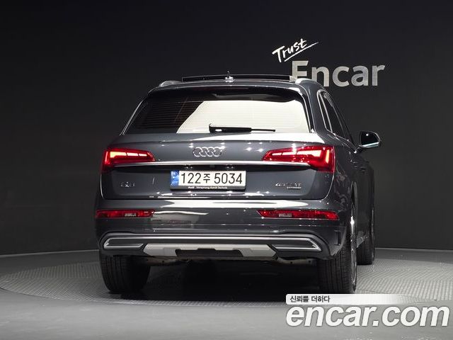 Audi Q5 2022 — фото 4