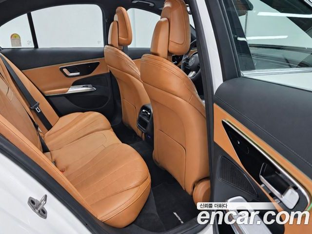 Mercedes-Benz E-Class 2026 — фото 10