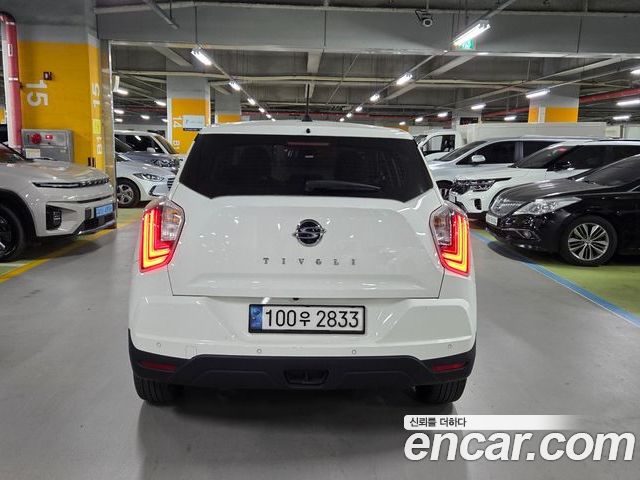 SsangYong Tivoli 2023 — фото 2