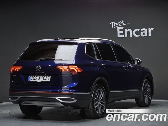 Volkswagen Tiguan 2023 — фото 2