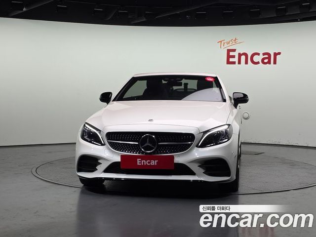 Mercedes-Benz C-Class 2023 — фото 3