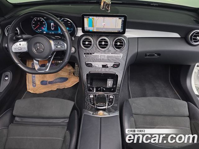 Mercedes-Benz C-Class 2023 — фото 7