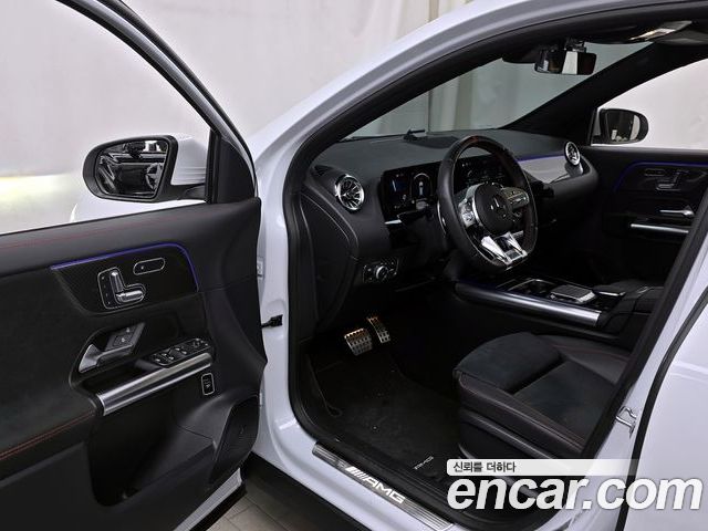 Mercedes-Benz GLA 2023 — фото 10