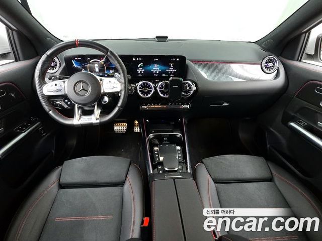 Mercedes-Benz GLA 2023 — фото 8
