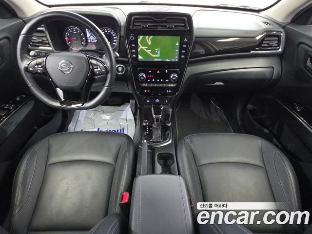 SsangYong Tivoli 2022 — фото 10