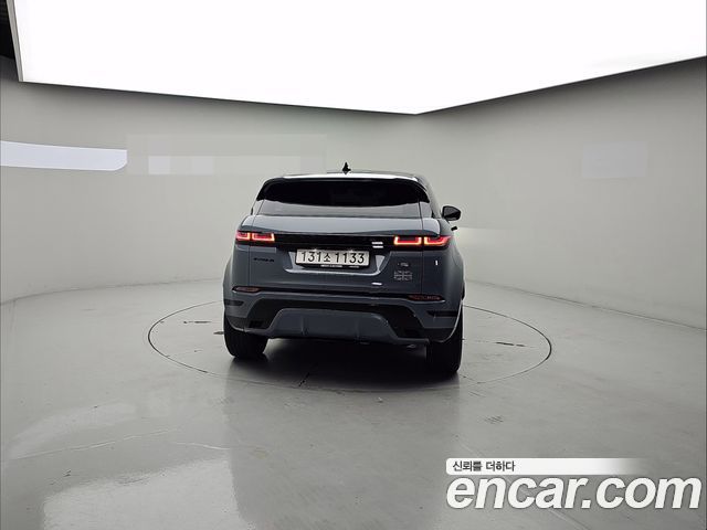 Land Rover Range Rover Evoque 2022 — фото 2