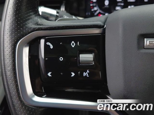 Land Rover Range Rover Evoque 2022 — фото 8