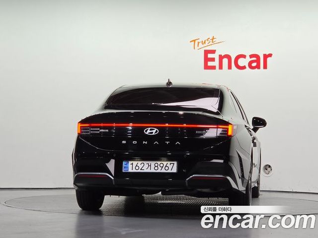 Hyundai Sonata 2024 — фото 4