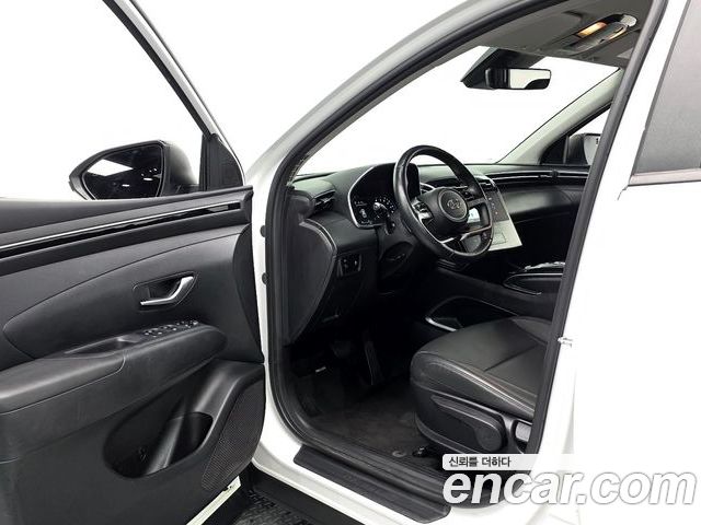 Hyundai Tucson 2023 — фото 10
