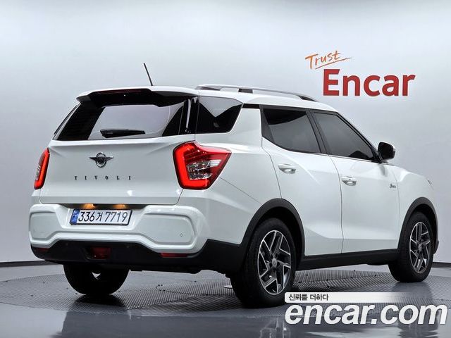 SsangYong Tivoli 2023 — фото 2