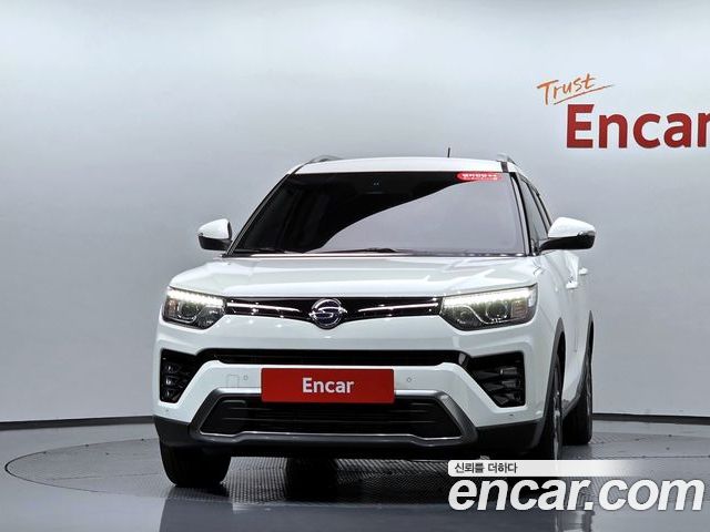 SsangYong Tivoli 2023 — фото 3