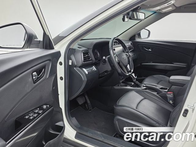 SsangYong Tivoli 2022 — фото 10