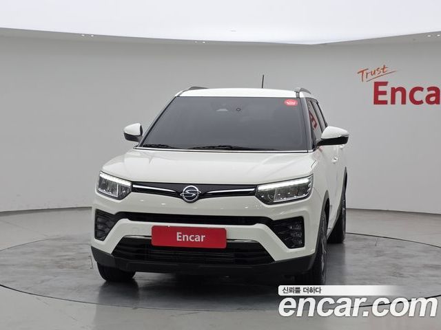 SsangYong Tivoli 2022 — фото 3