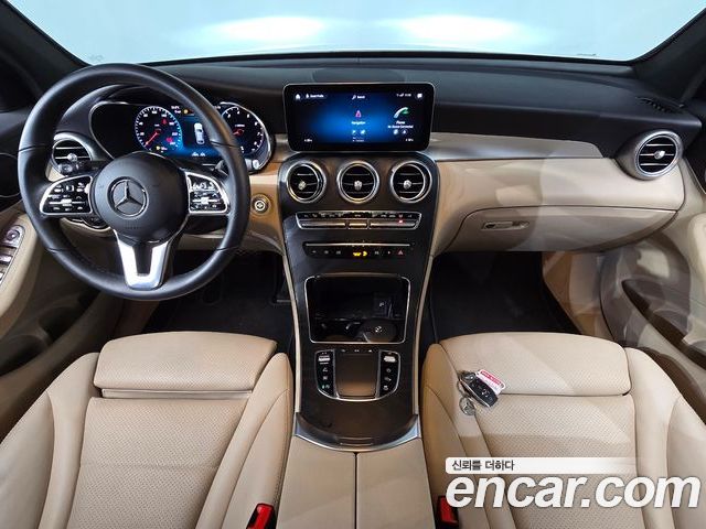 Mercedes-Benz GLC 2023 — фото 10
