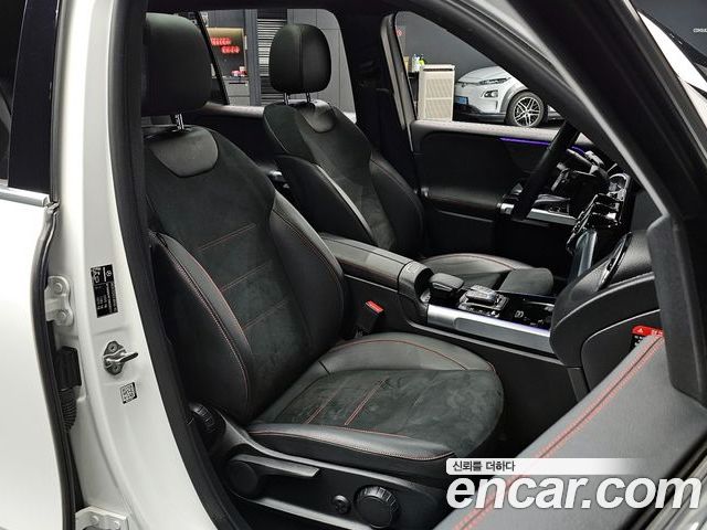 Mercedes-Benz GLB 2022 — фото 10