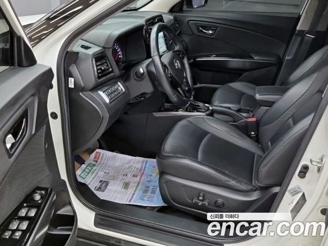 SsangYong Tivoli 2022 — фото 10