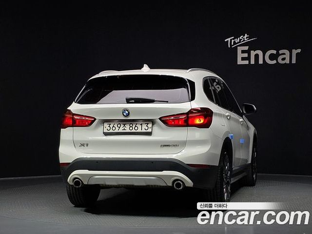 BMW X1 2022 — фото 4