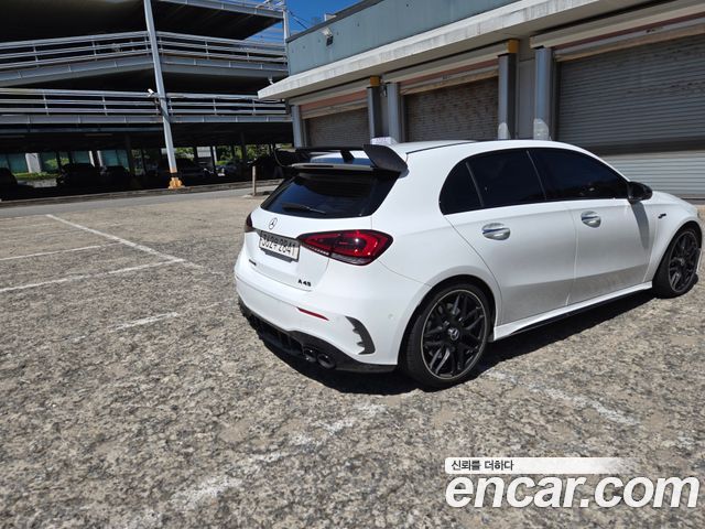 Mercedes-Benz A-Class 2023 — фото 2