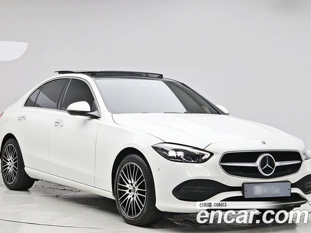 Mercedes-Benz C-Class 2025 — фото 3