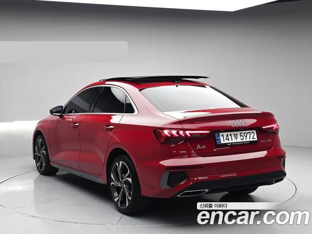 Audi A3 2023 — фото 2