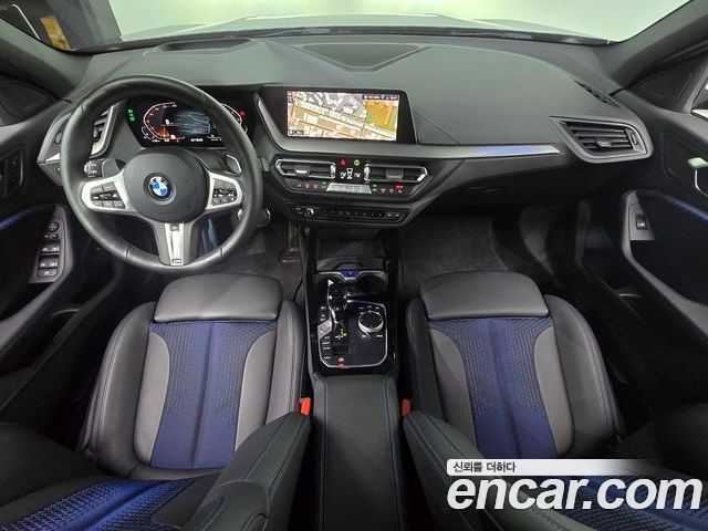 BMW 1 Series 2024 — фото 10