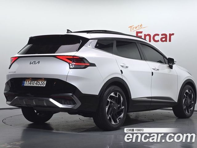 Kia Sportage 2022 — фото 2