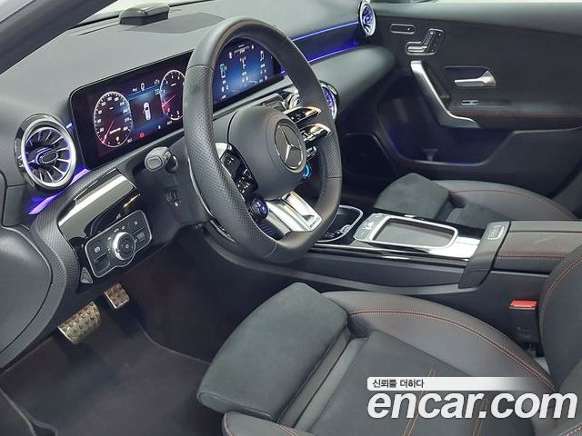 Mercedes-Benz A-Class 2025 — фото 9