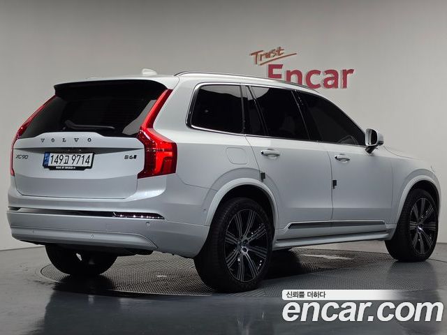 Volvo XC90 2023 — фото 2