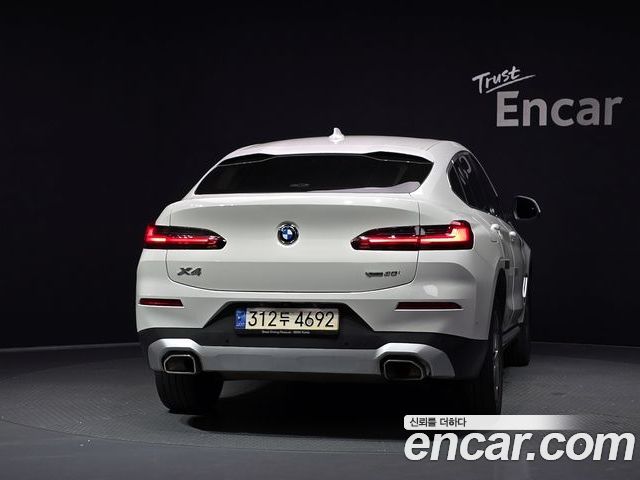 BMW X4 2022 — фото 4