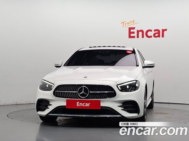 Mercedes-Benz E-Class 2023 — фото 3