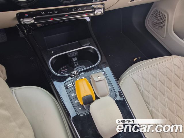 Mercedes-Benz A-Class 2023 — фото 9