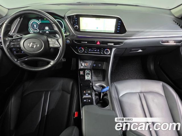 Hyundai Sonata 2022 — фото 10