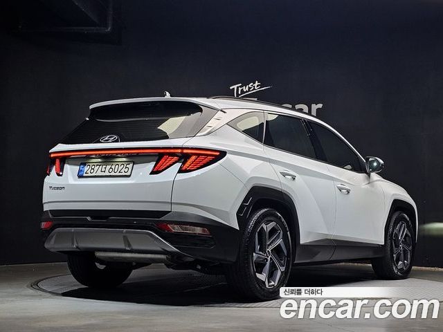 Hyundai Tucson 2023 — фото 2