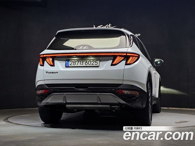 Hyundai Tucson 2023 — фото 4