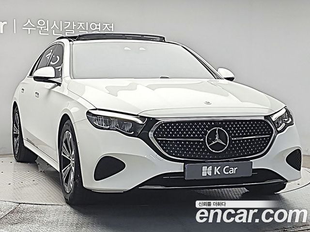 Mercedes-Benz E-Class 2024 — фото 3