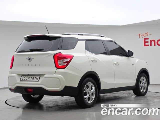SsangYong Tivoli 2023 — фото 2