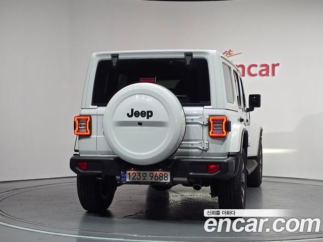 Jeep Wrangler 2022 — фото 4