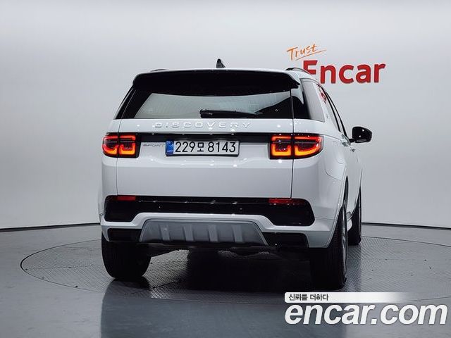 Land Rover Discovery Sport 2025 — фото 4