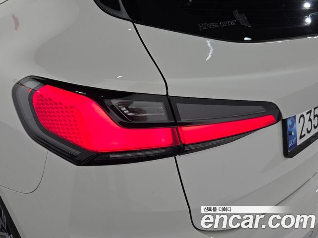 BMW 2 Series 2024 — фото 9