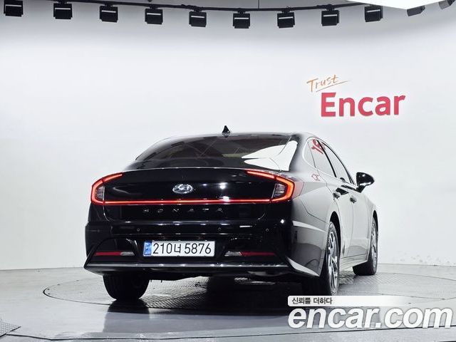 Hyundai Sonata 2022 — фото 4