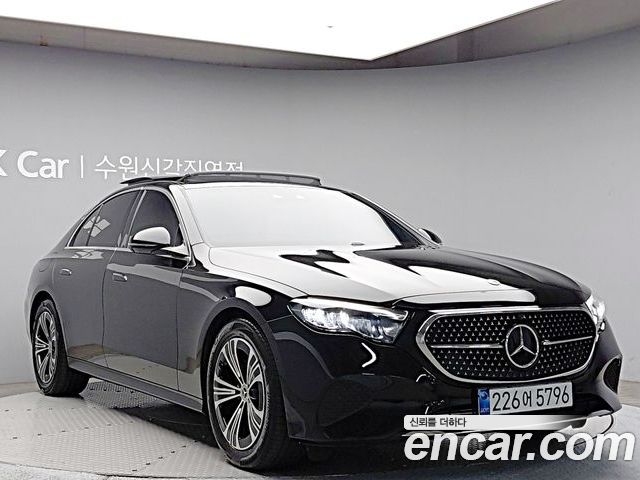 Mercedes-Benz E-Class 2025 — фото 3