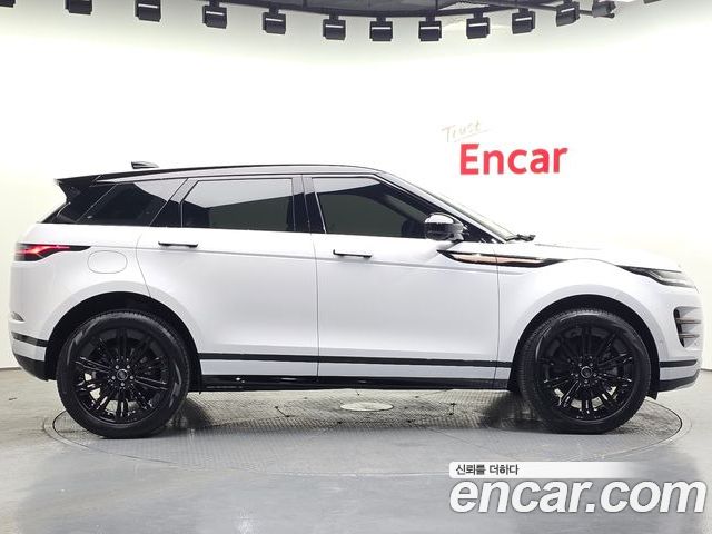 Land Rover Range Rover Evoque 2025 — фото 6