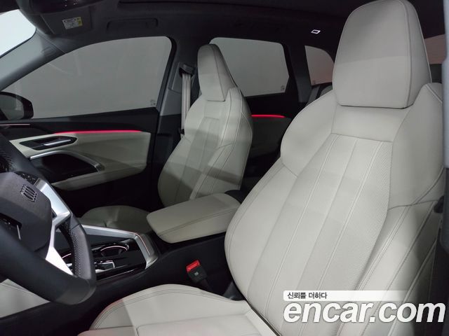 Audi Q5 2025 — фото 10