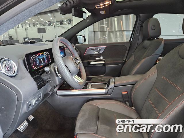 Mercedes-Benz GLA 2025 — фото 10
