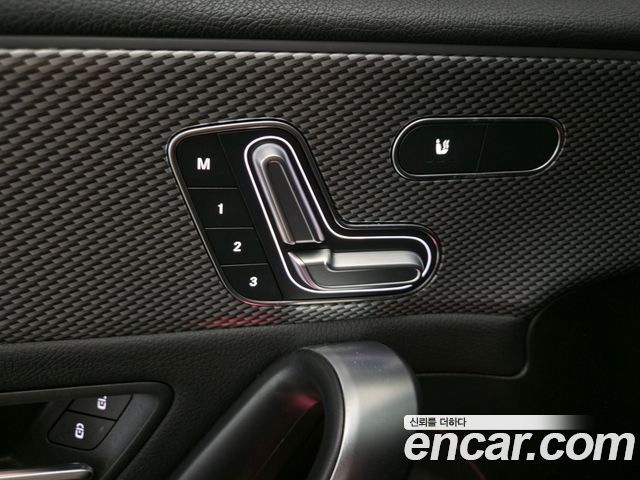 Mercedes-Benz A-Class 2023 — фото 9