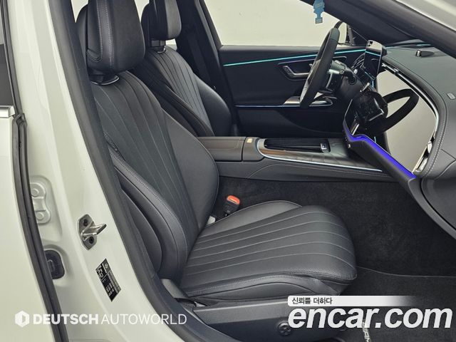 Mercedes-Benz E-Class 2025 — фото 10