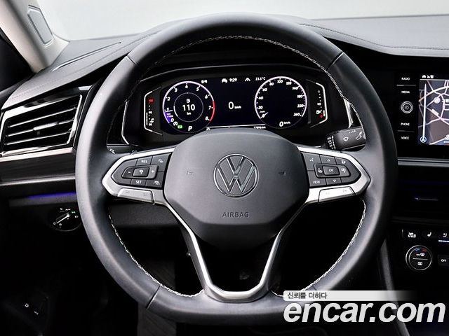 Volkswagen Jetta 2023 — фото 10